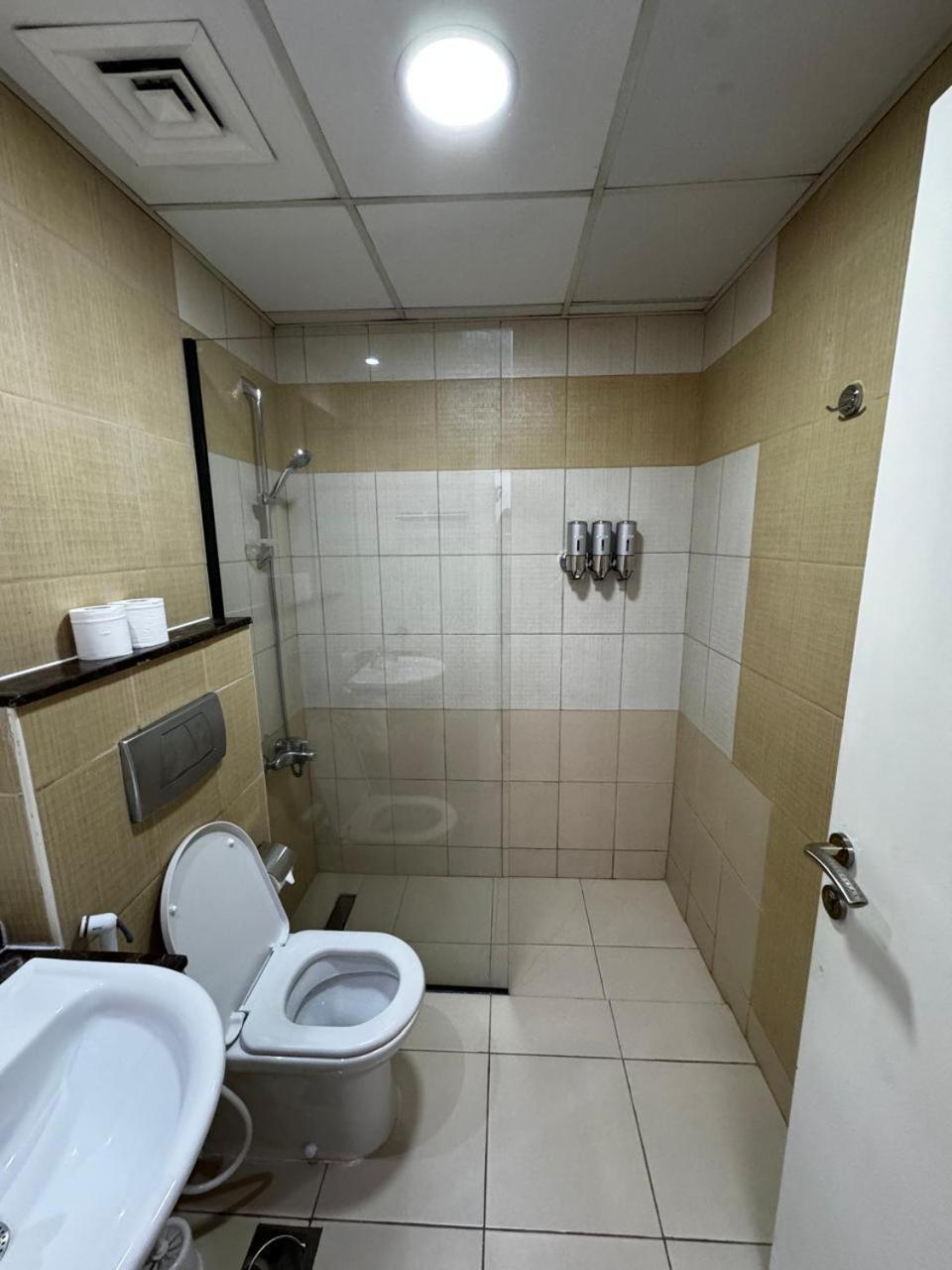 Elite Studio At Dubai Marina מראה חיצוני תמונה